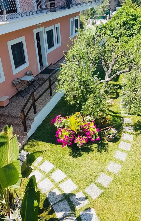 B&B Villa Pacifica Peschici Exteriör bild